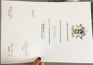 James Cook university fake diploma